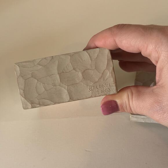 Willow Tree "From the Heart" Trinket Box 2003 - Picture 6 of 6